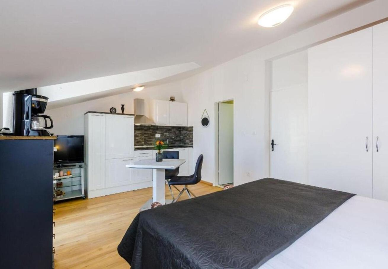 Apartments Ante - With Pool Cavtat Bagian luar foto